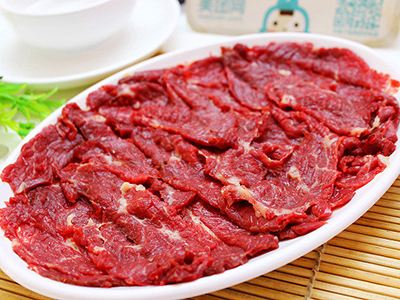 調理肉當成牛肉賣，食品安全監(jiān)督責令整改
